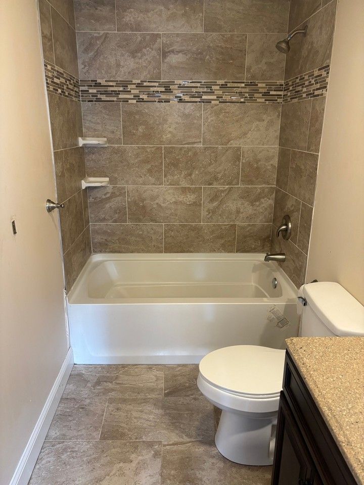 253 Lisbon St #2A - Photo 3 of 9