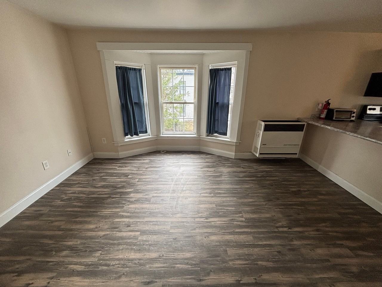 253 Lisbon St #2A - Photo 5 of 9