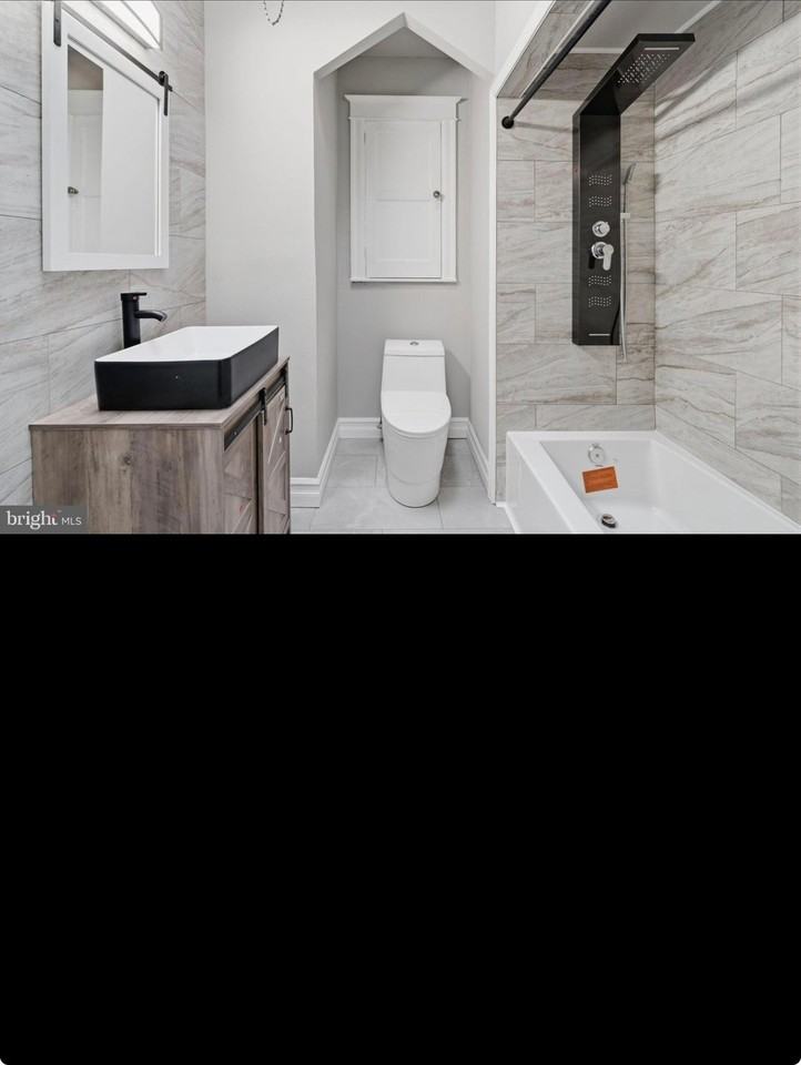 6617 Rutland St - Photo 7 of 9