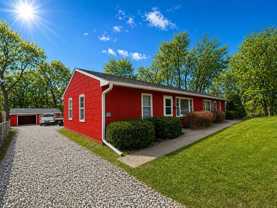 930 6th St - Photo 1 of 1