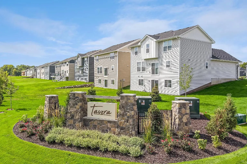 20065 62nd Pl - Photo 7 of 21