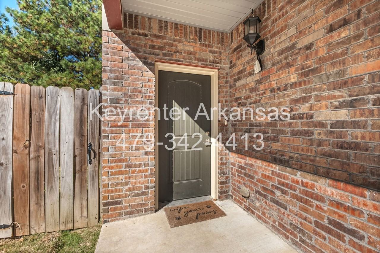 1225 N Sicily Ln #1225 - Photo 3 of 31