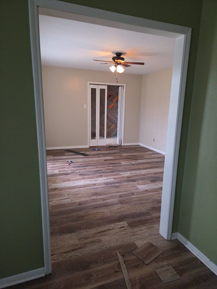 10336 Rocky Hollow Rd - Photo 5 of 12