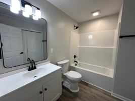 featured image of 1415 Floyd St