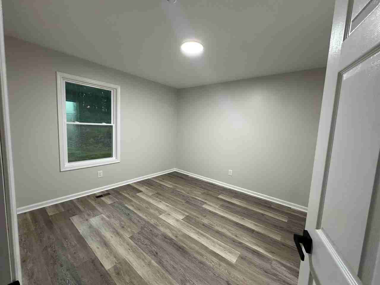 1415 Floyd St - Photo 5 of 19