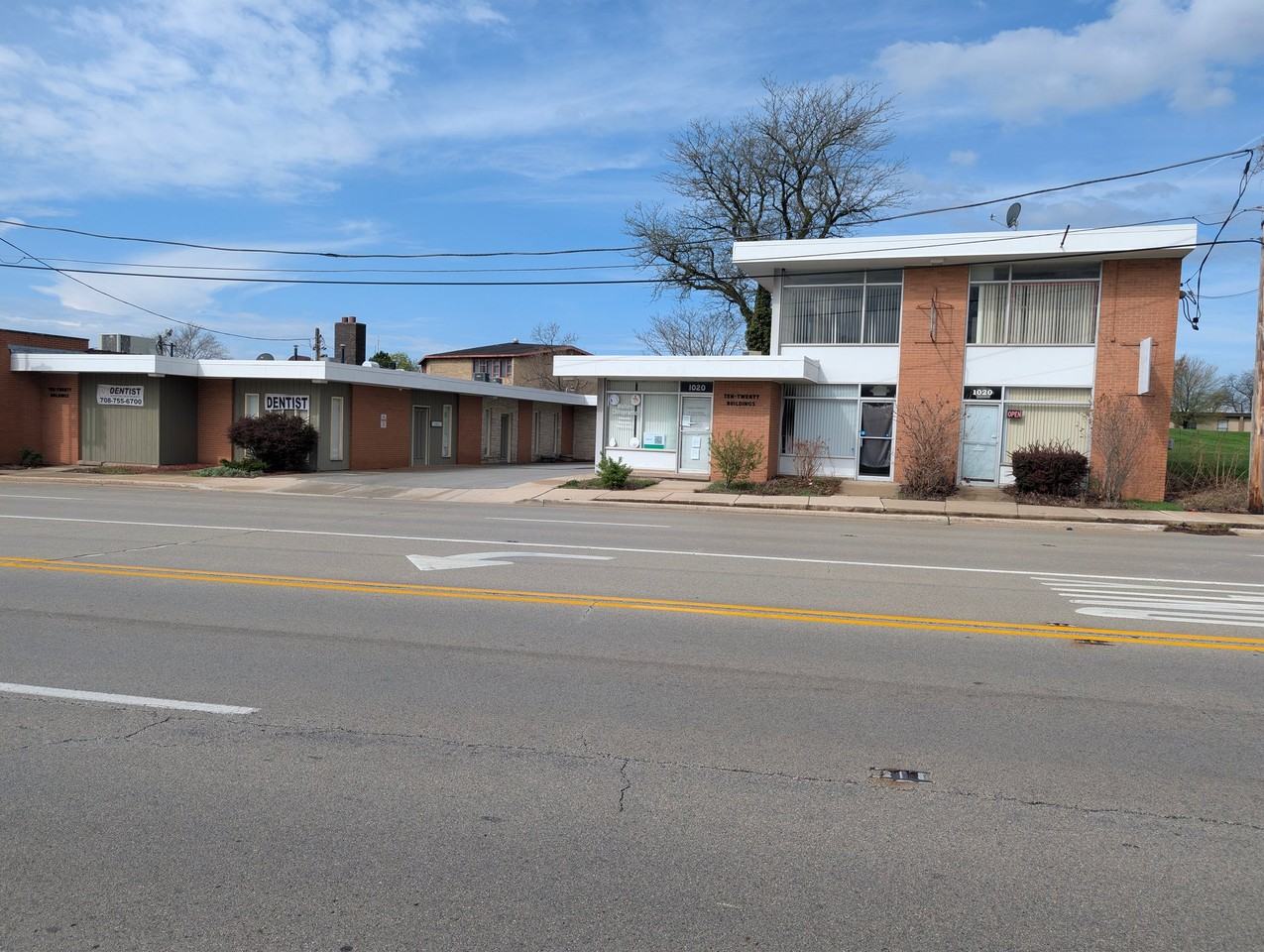 1020 Chicago Rd #12 - Photo 5 of 10