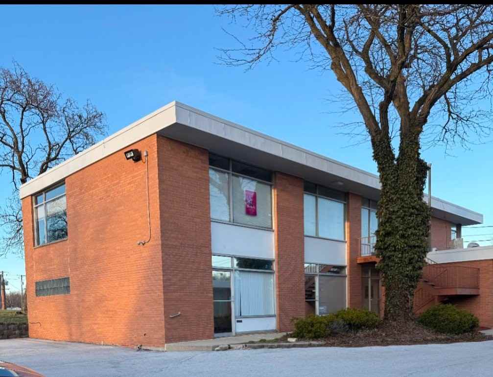 1020 Chicago Rd #12 - Photo 7 of 10