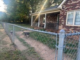 712 W Cherokee St - Photo 1 of 1