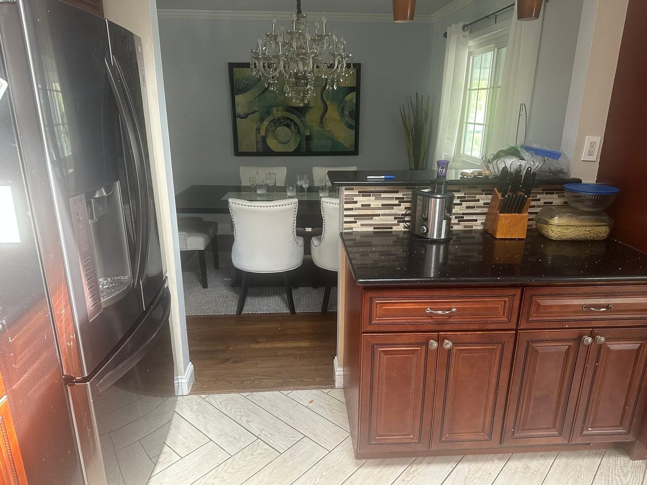 572 Benjamin Rd - Photo 3 of 12