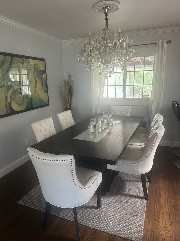572 Benjamin Rd - Photo 5 of 12