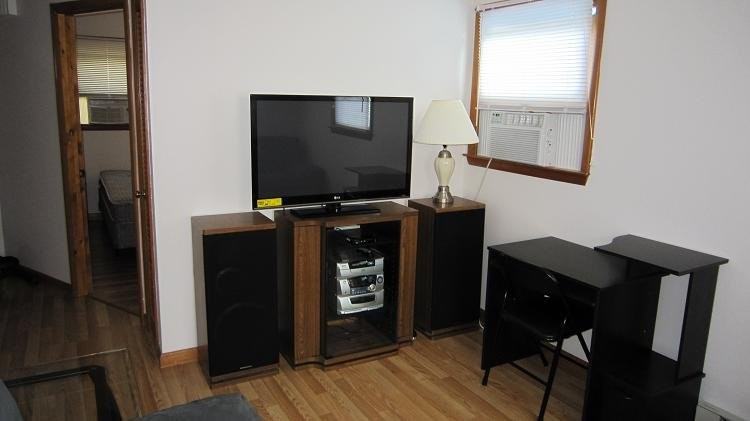 481 Pocahontas Ave #B - Photo 4 of 7