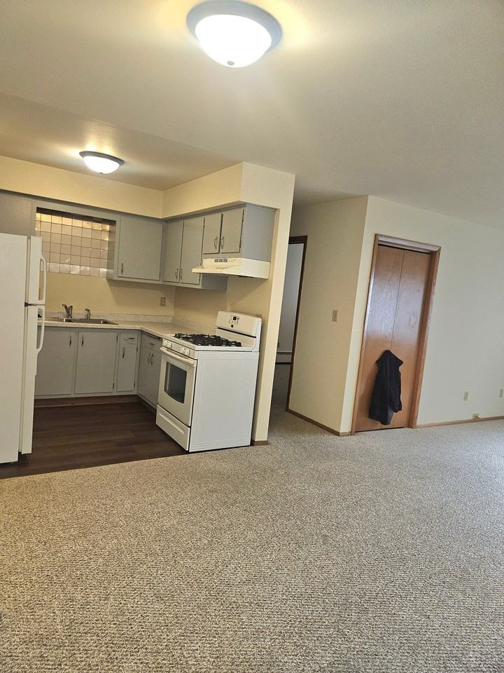 11205 W Bluemound Rd #101 - Photo 2 of 6