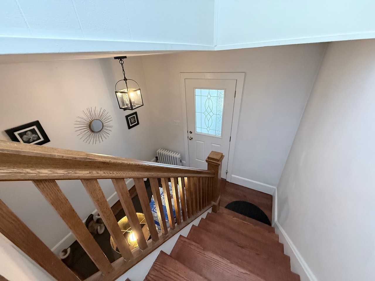 21 Cleveland St - Photo 7 of 25