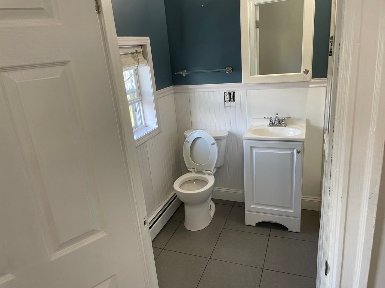 71 Daniels St #3rdFL - Photo 4 of 10