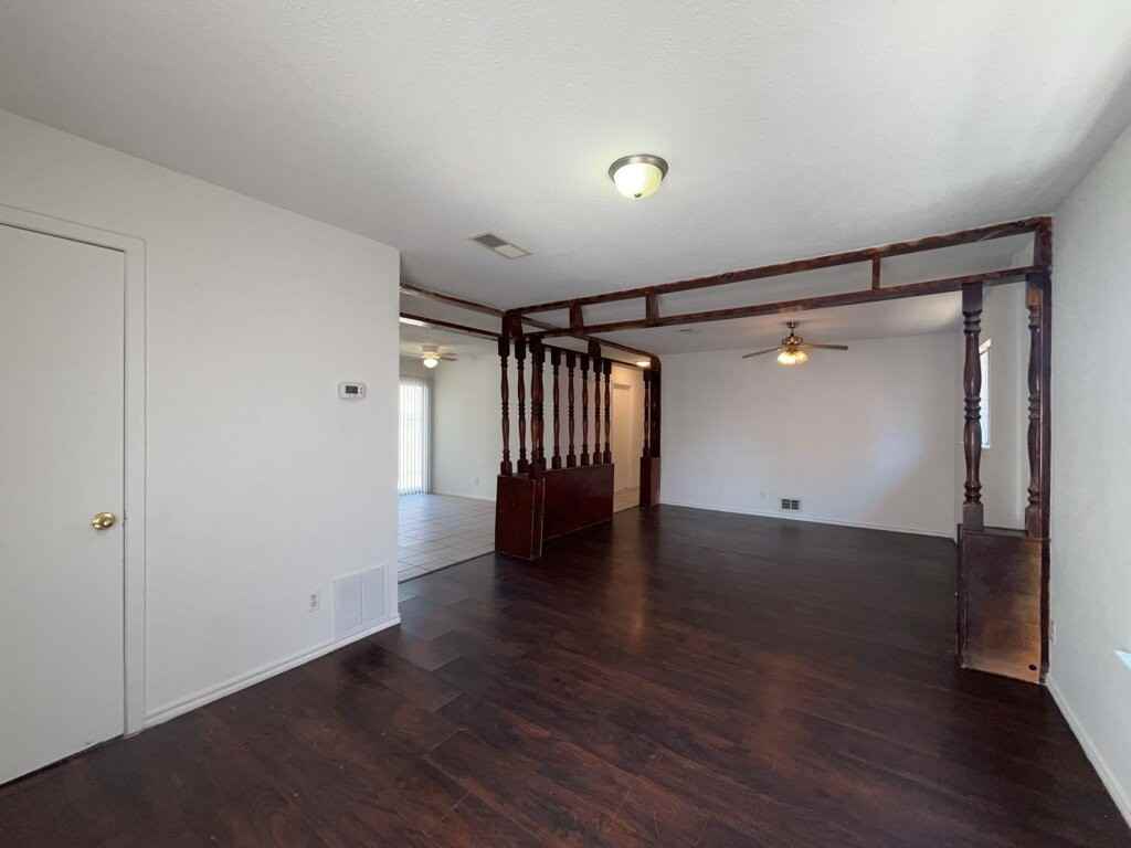 6003 Highfield St - Photo 5 of 9