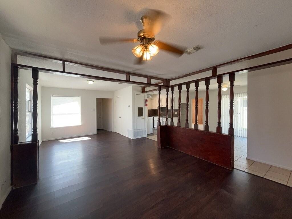 6003 Highfield St - Photo 6 of 9