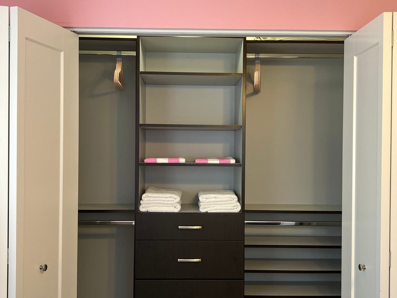 1031 N 74th Ter #3 - Photo 5 of 14