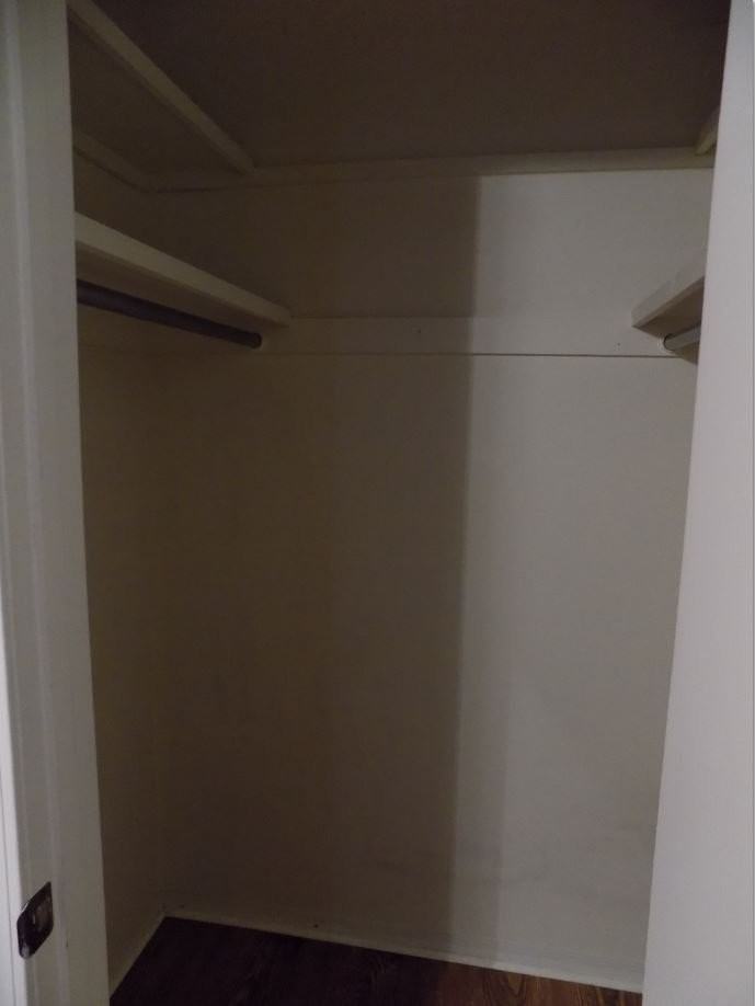 506 Laura Ct - Photo 7 of 9