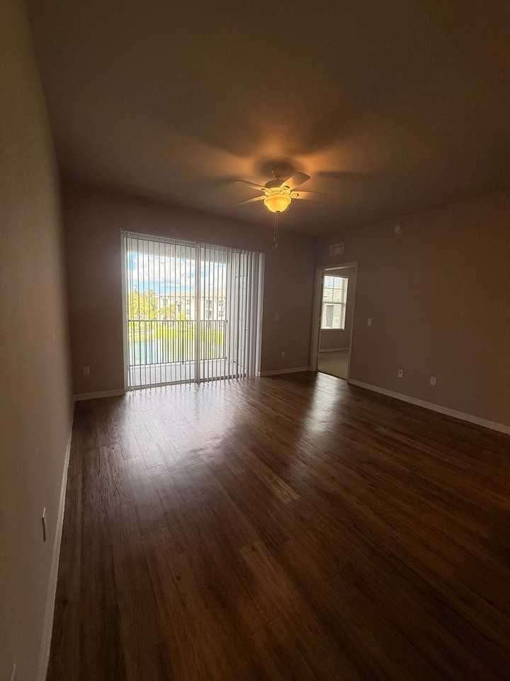 3335 Grant Cove Cir #304 - Photo 6 of 16