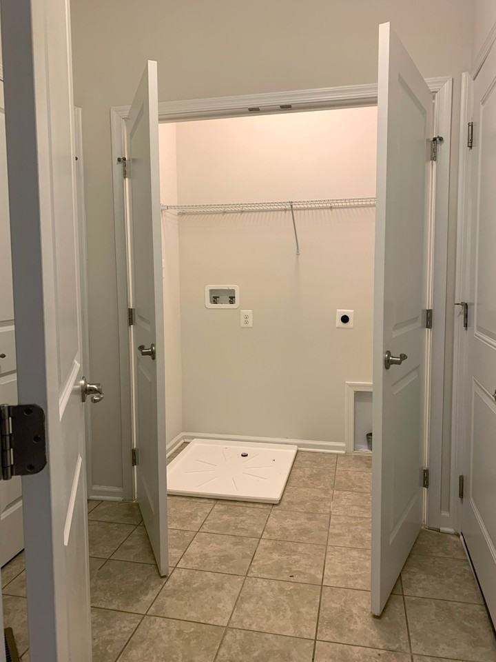 771 Ravenwood Dr - Photo 7 of 20