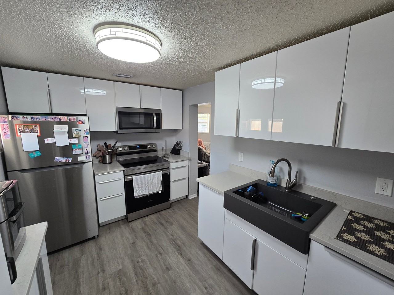 2915 36th Ave W - Photo 7 of 11