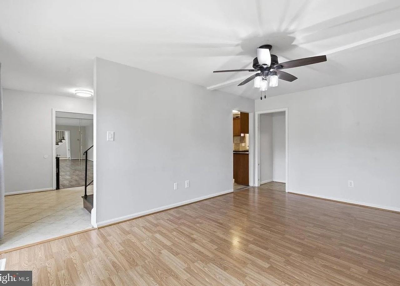 12903 Chalfont Ave - Photo 4 of 9