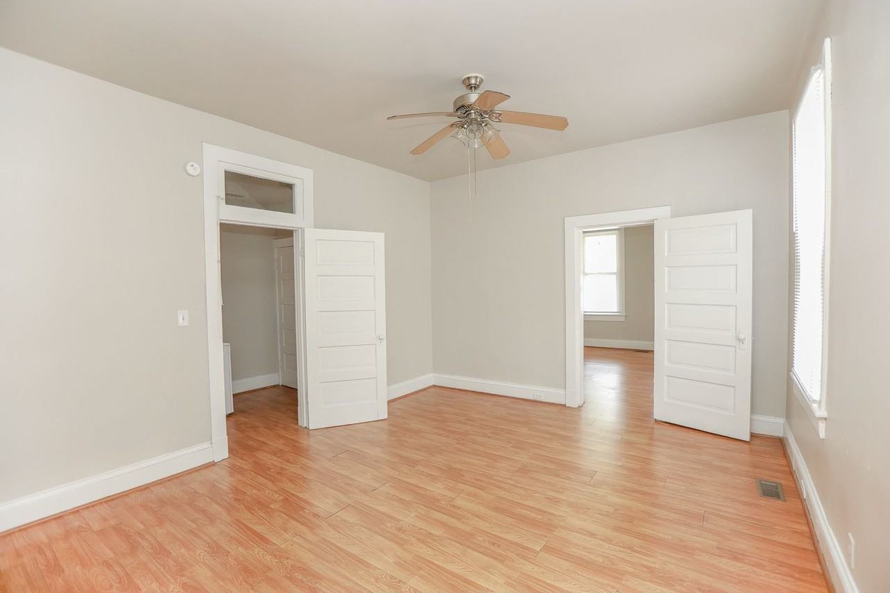 1439 Moultrie Ave #1 - Photo 2 of 10