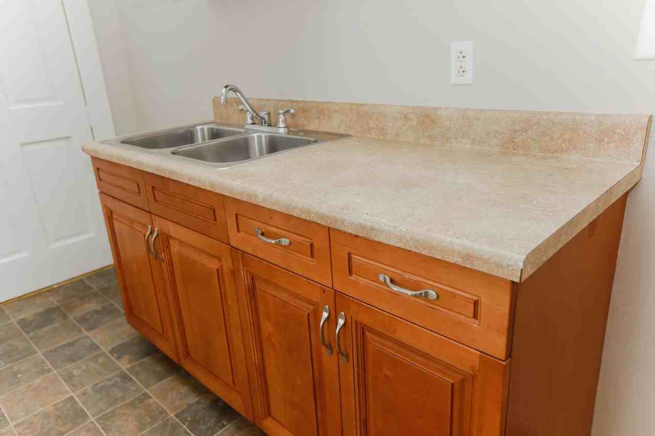 1439 Moultrie Ave #1 - Photo 4 of 10