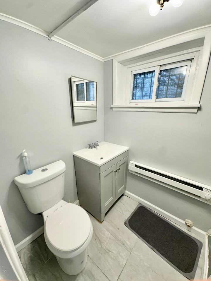 256 Munn Ave #BS - Photo 3 of 6