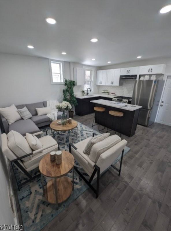 21 Oak St #1 - Photo 7 of 10