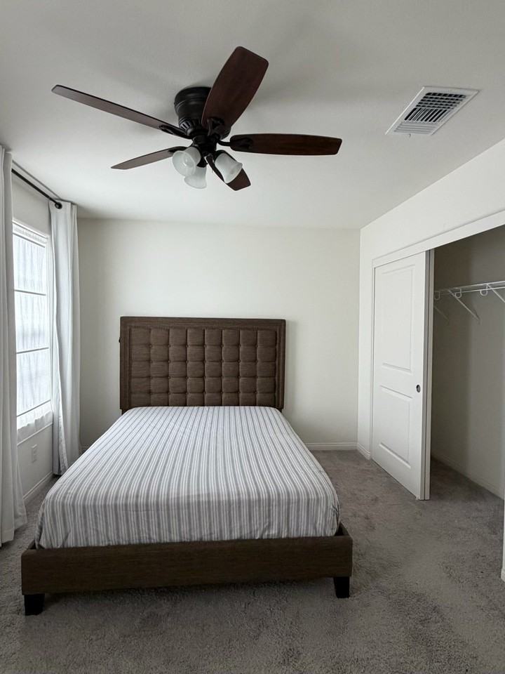 9652 Preston Hill St - Photo 4 of 9