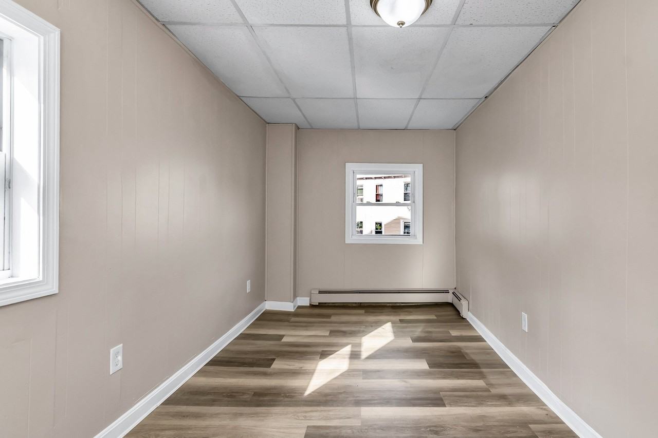 153 Union St #1 - Photo 3 of 14