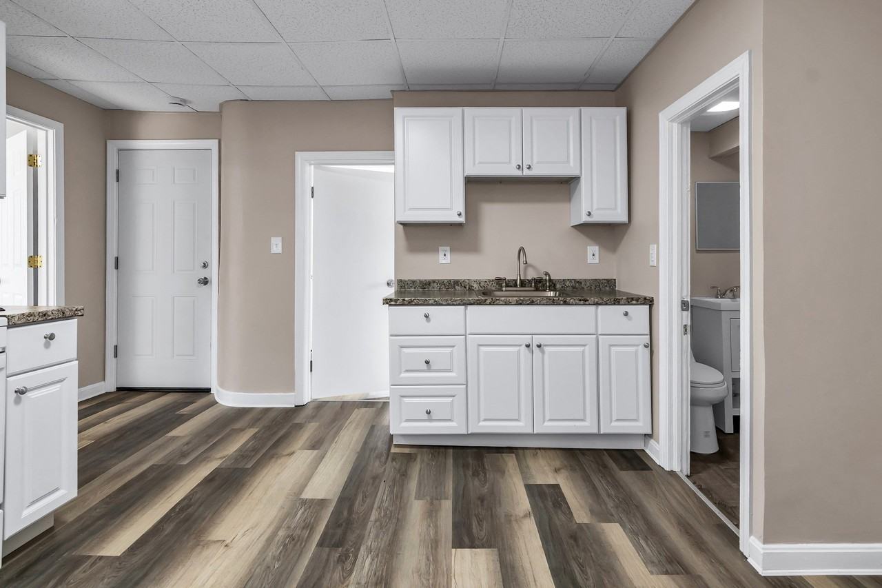 153 Union St #1 - Photo 6 of 14