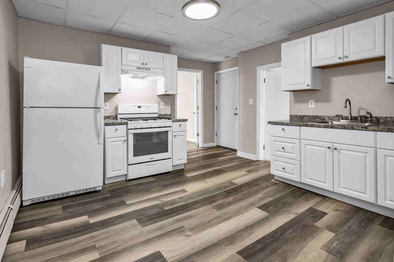 153 Union St #1 - Photo 7 of 14