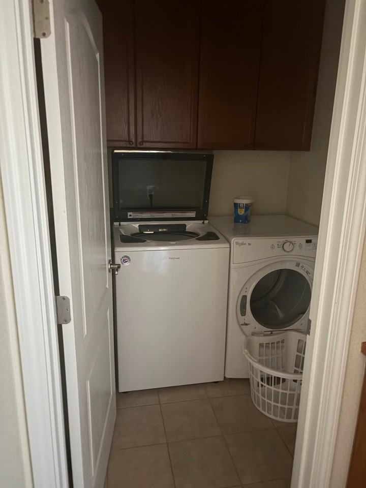 3576 Husch Way #BR2 - Photo 3 of 9