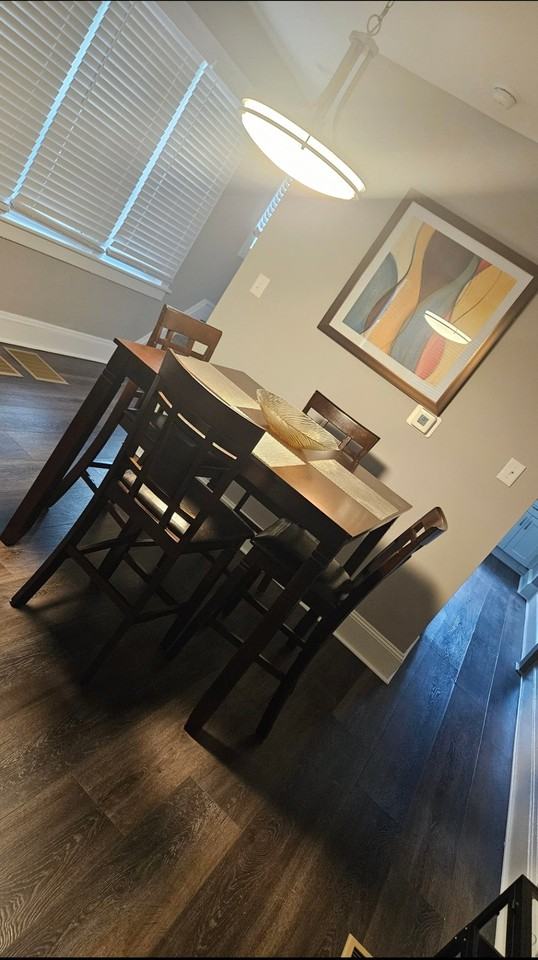 960 S Ohio Ave - Photo 2 of 10