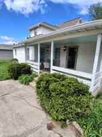 featured image of 117 W Ash St #3