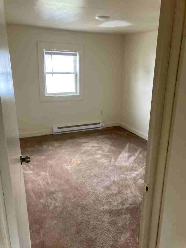 106 E Poplar St #3 - Photo 6 of 7