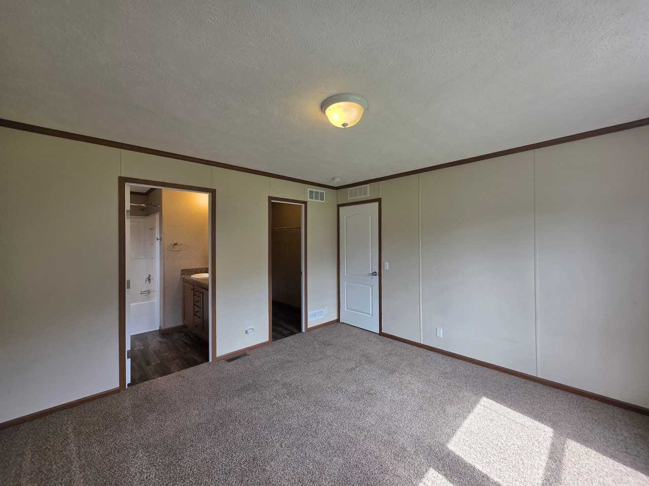 429 Laurel Leah - Photo 7 of 13