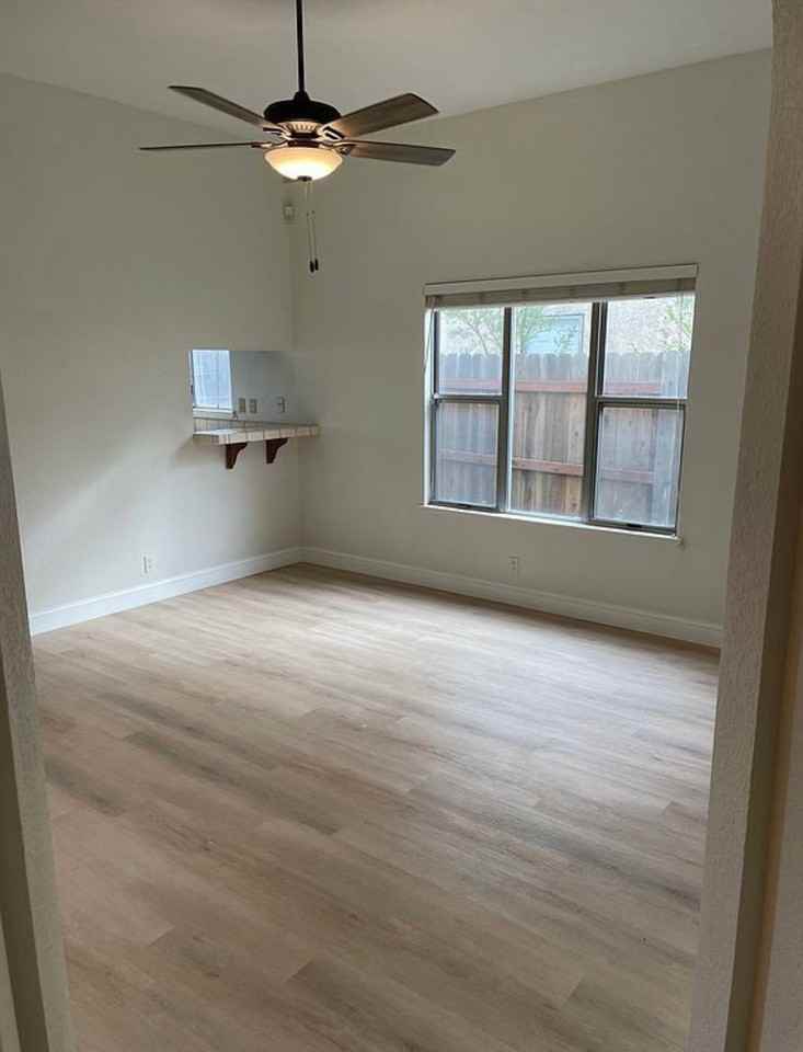 4264 Chinquapin Way - Photo 2 of 20