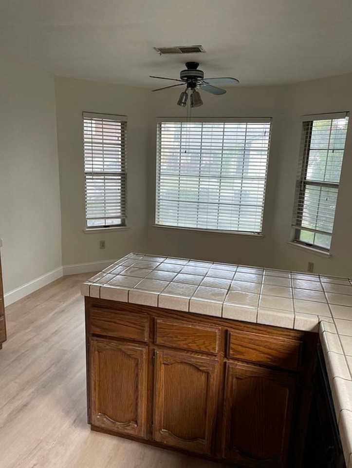 4264 Chinquapin Way - Photo 3 of 20