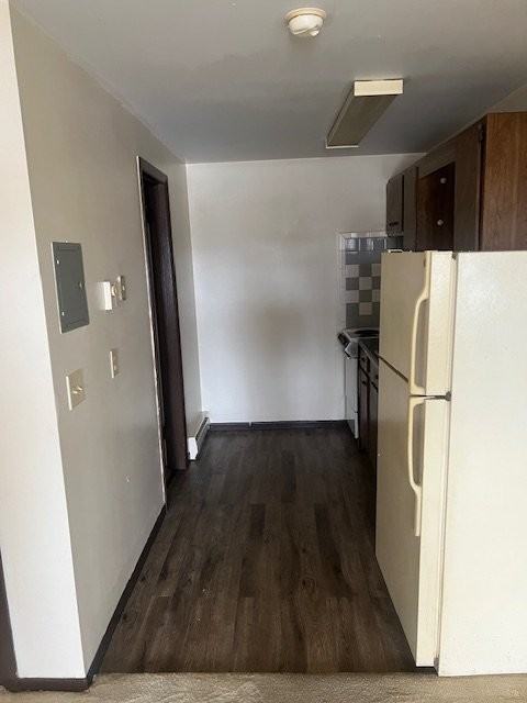 132 Eastwood Dr - Photo 2 of 5