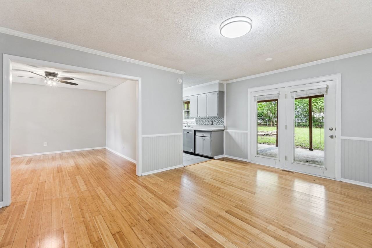 2119 N 55th Pl - Photo 5 of 25