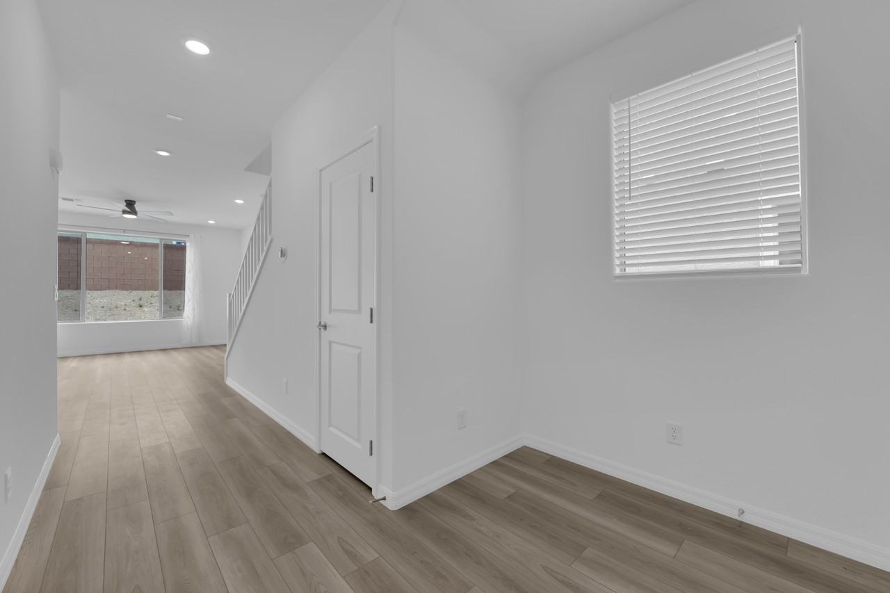 10239 Estancia Hill St - Photo 3 of 35