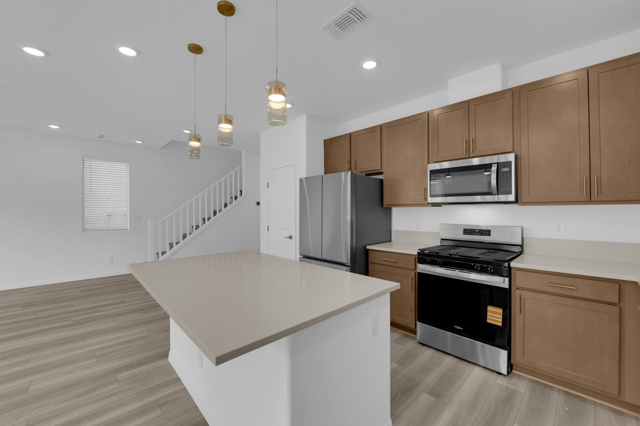 10239 Estancia Hill St - Photo 6 of 35