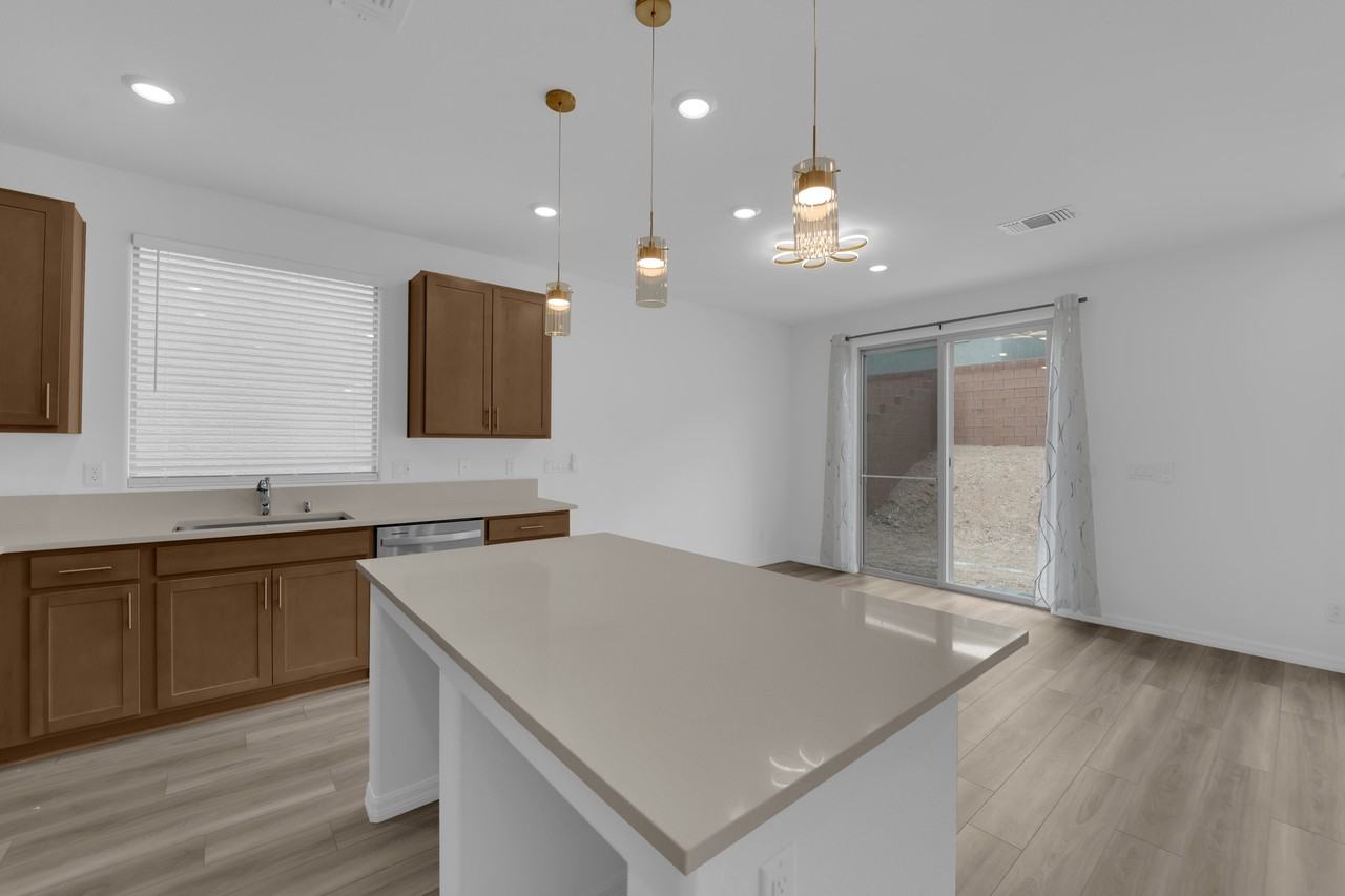 10239 Estancia Hill St - Photo 7 of 35