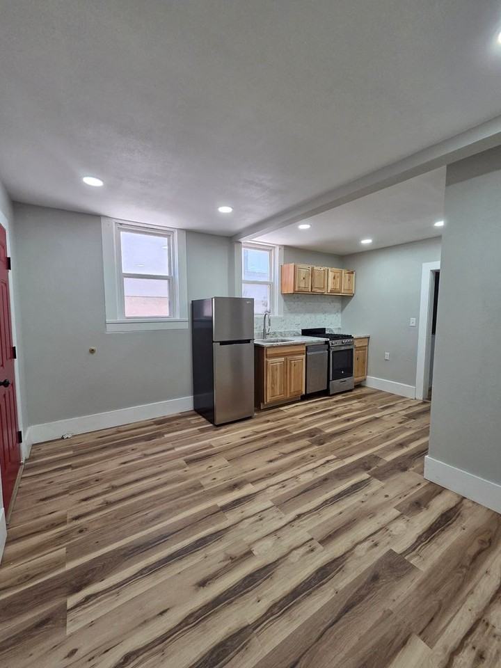 324 E Bijou St #1 - Photo 4 of 27