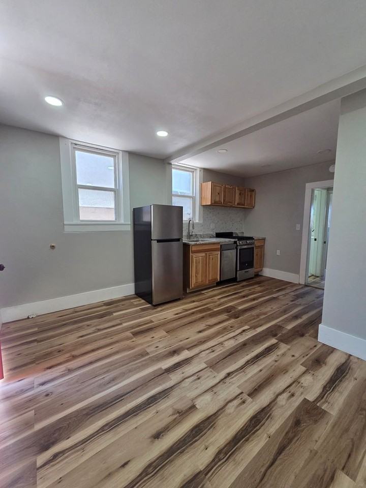 324 E Bijou St #1 - Photo 6 of 27