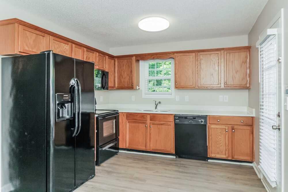 7336 Westwood Ln - Photo 7 of 20