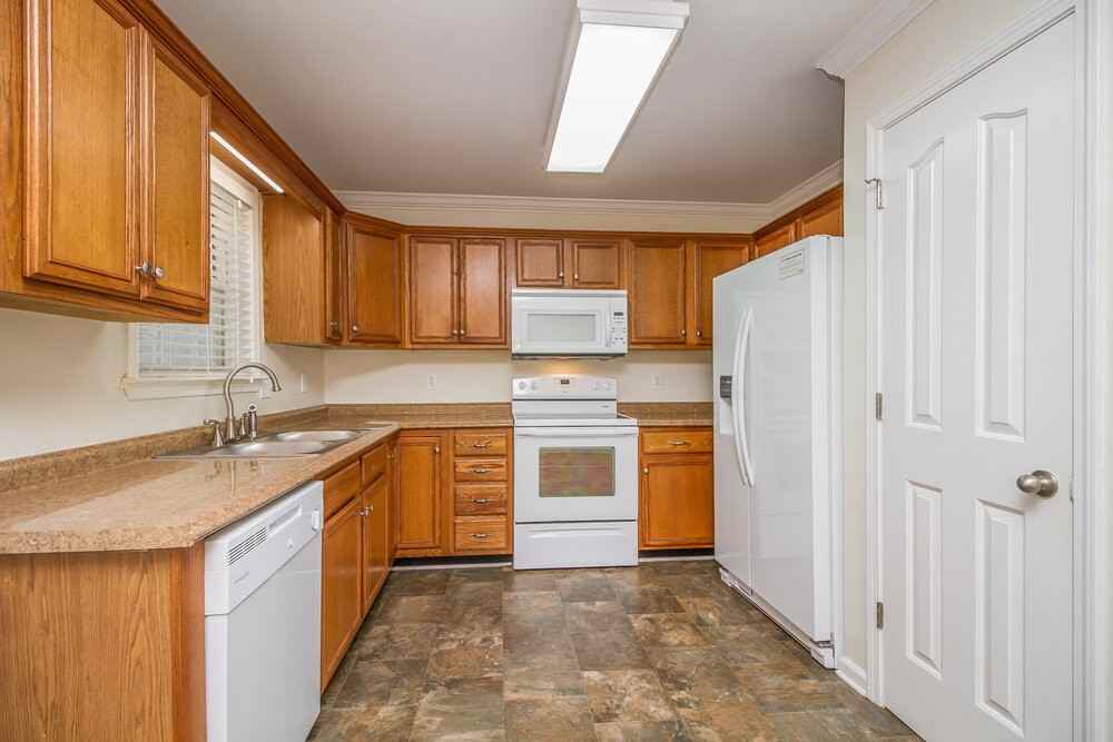 1527 Dodd Trl - Photo 6 of 15